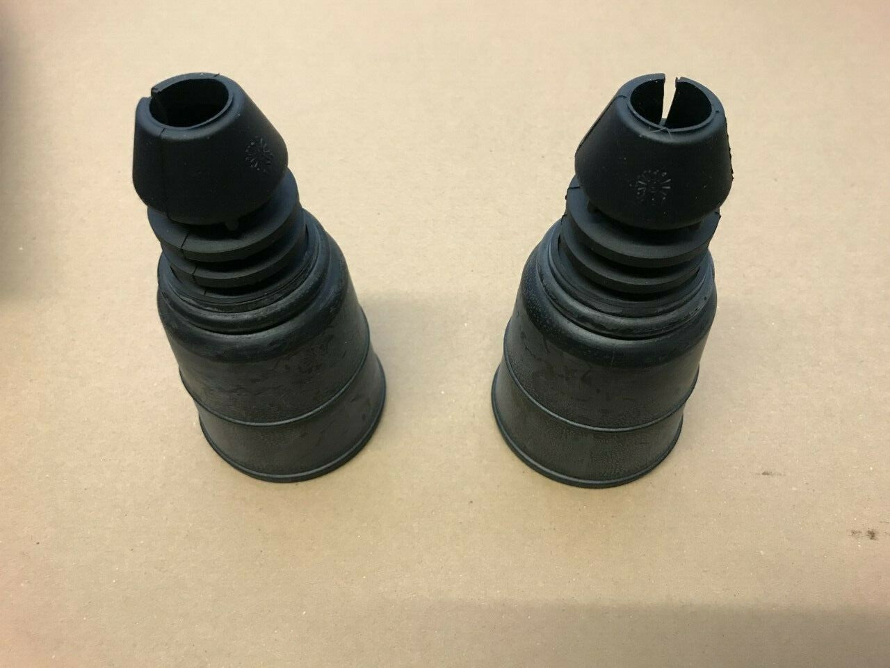 SKF VKDP32103T Shock Absorber Dust Cover Accessory Kit for Audi Seat