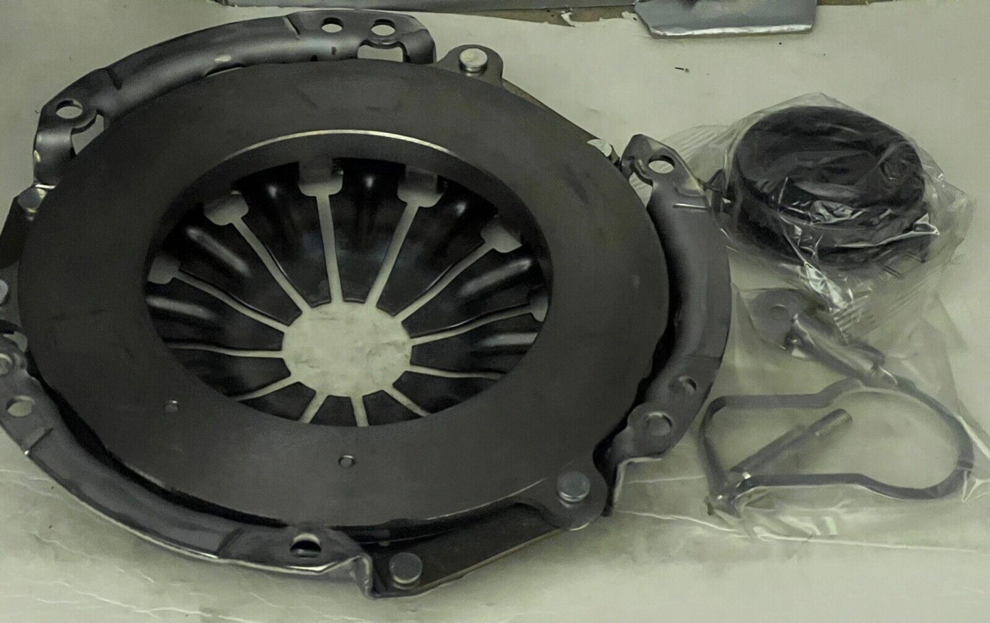 Aisin T110216 Clutch Kit fits Suzuki Swift Toyota Yaris Vitz