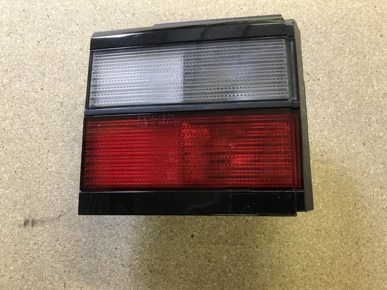 Rear Inner Near Side Left Hand Lamp Light VW Passat Estate 1988-93 Valeo 084803