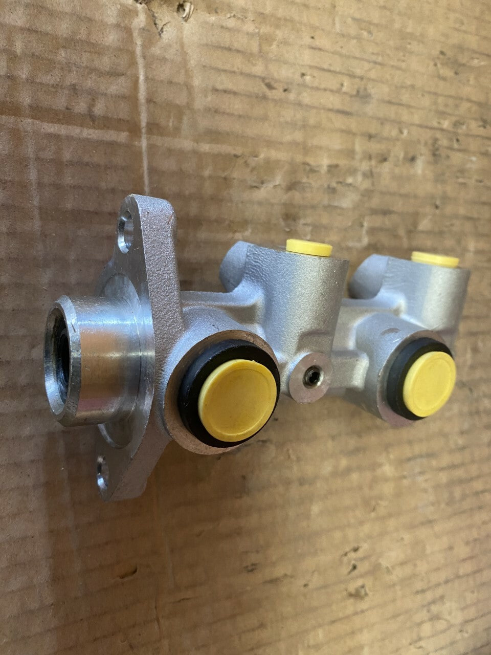 Unipart GMC846 LM50056 Brake Master Cylinder fits Vauxhall Opel