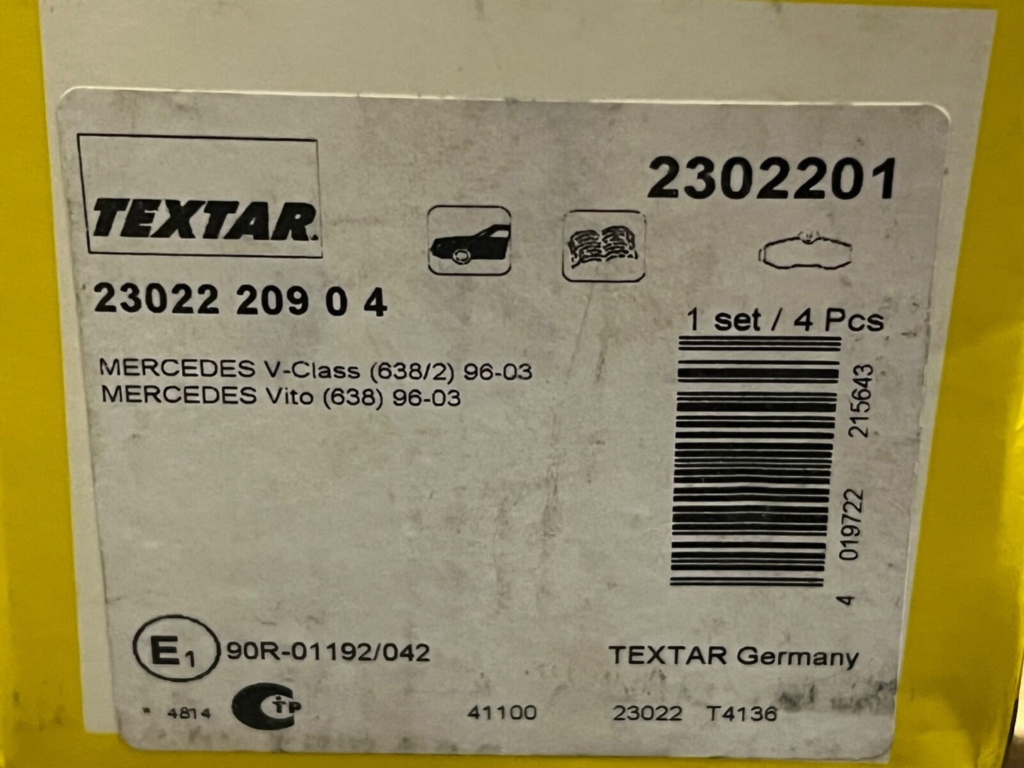 Textar 2302201 Front Brake Pad Set fits Mercedes V Class Vito