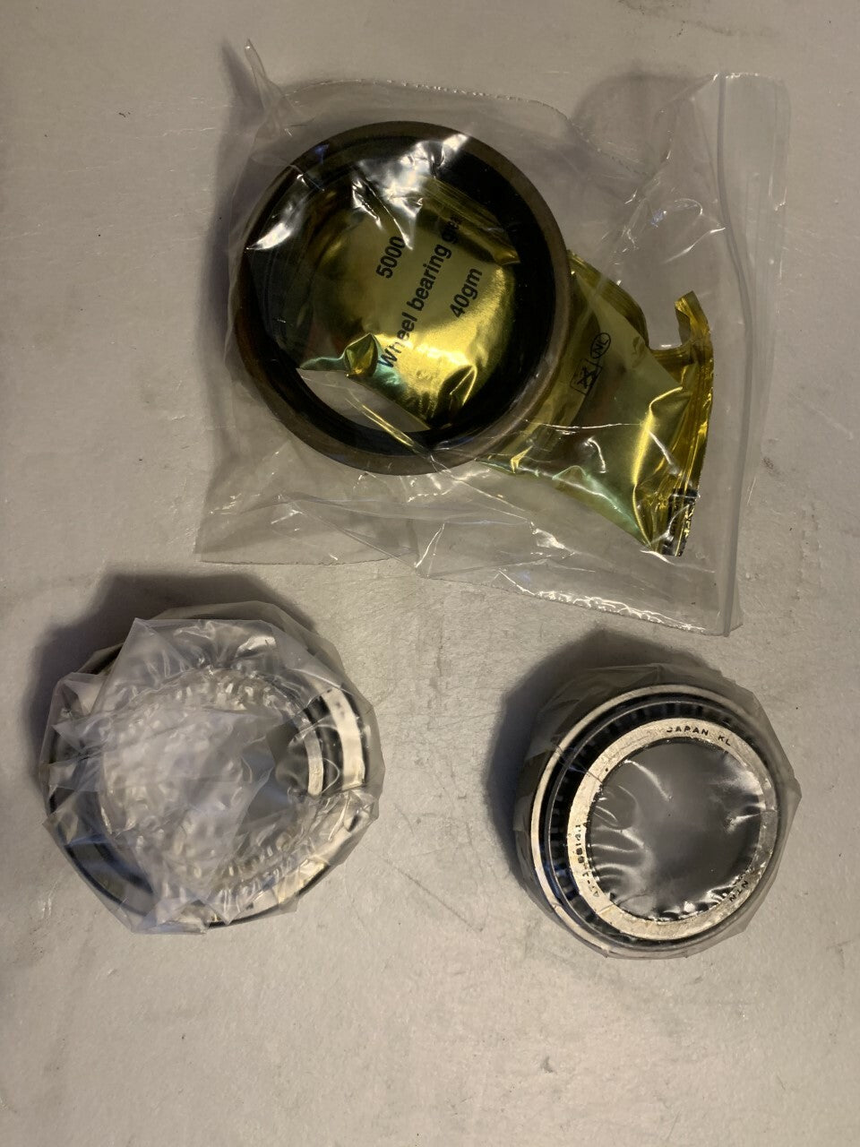 QH QWB852 Wheel Bearing Kit