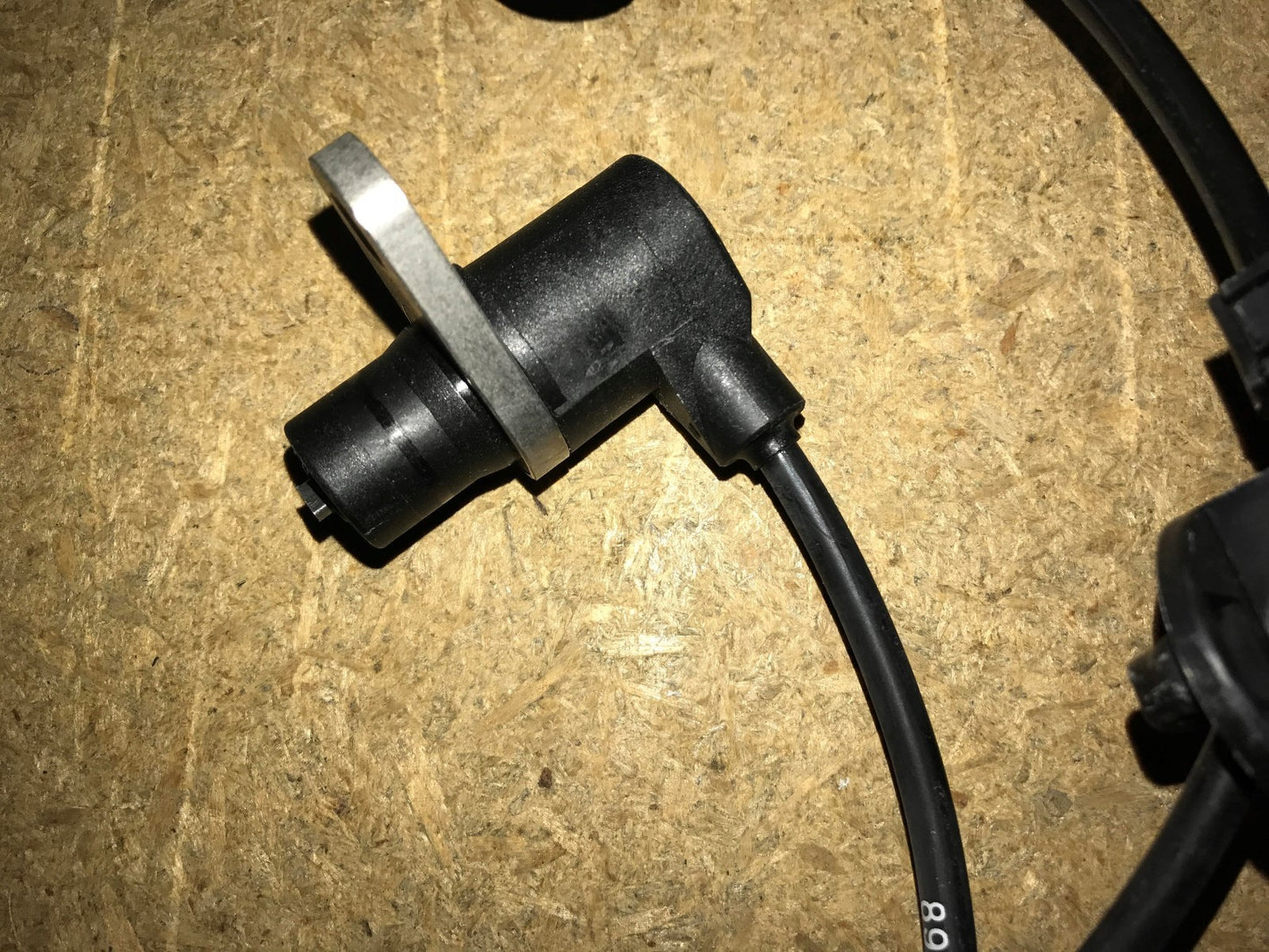 ABS Sensor Speed Sensor Front Near Side Left Side Toyota 99-05 60152 Intermotor