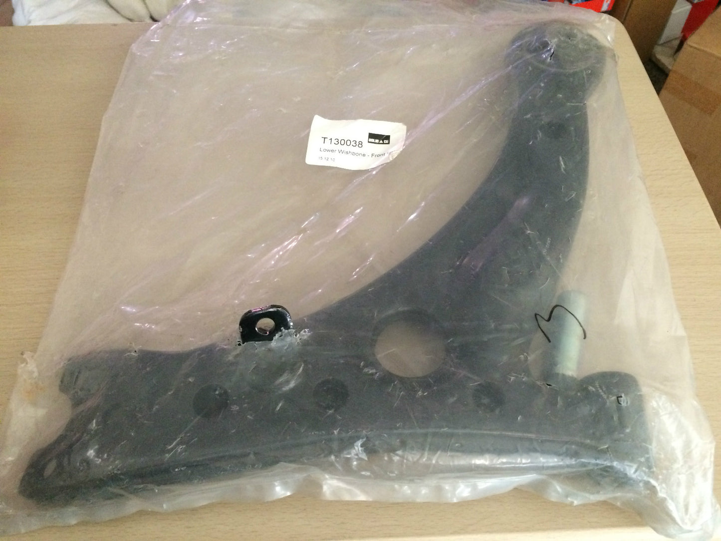 Wishbone/Suspension Arm Front Lower Right OS Toyota Avensis T130038 FCA6169