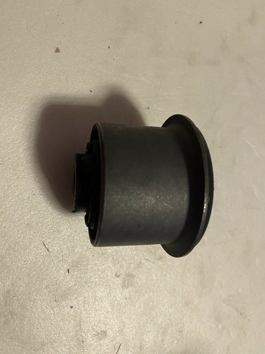 QH EMS8054 Suspension Control/Wishbone/Arm Bushing/Mount fits Audi