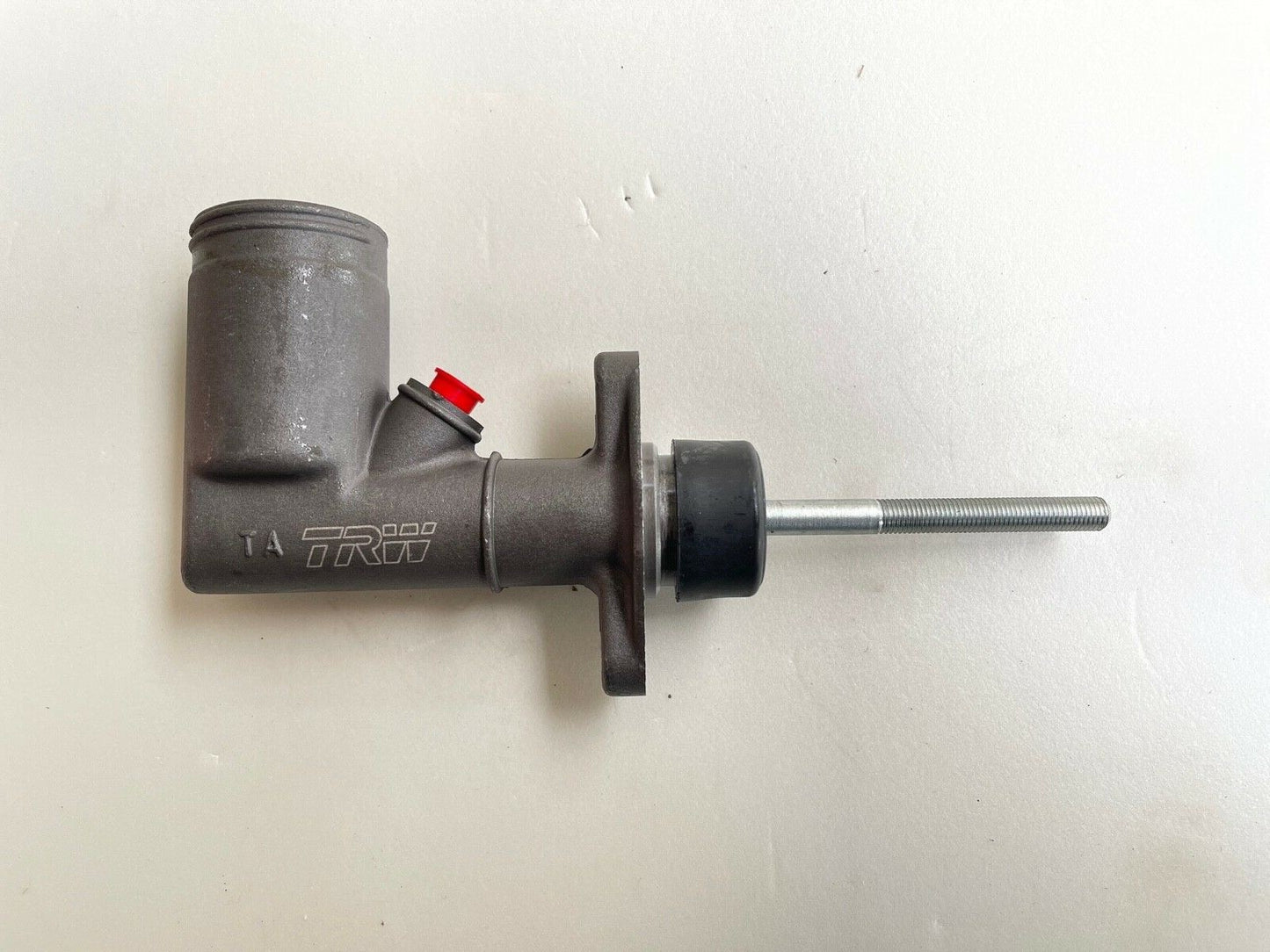 TRW PND126 Clutch Master Cylinder fits Land Rover