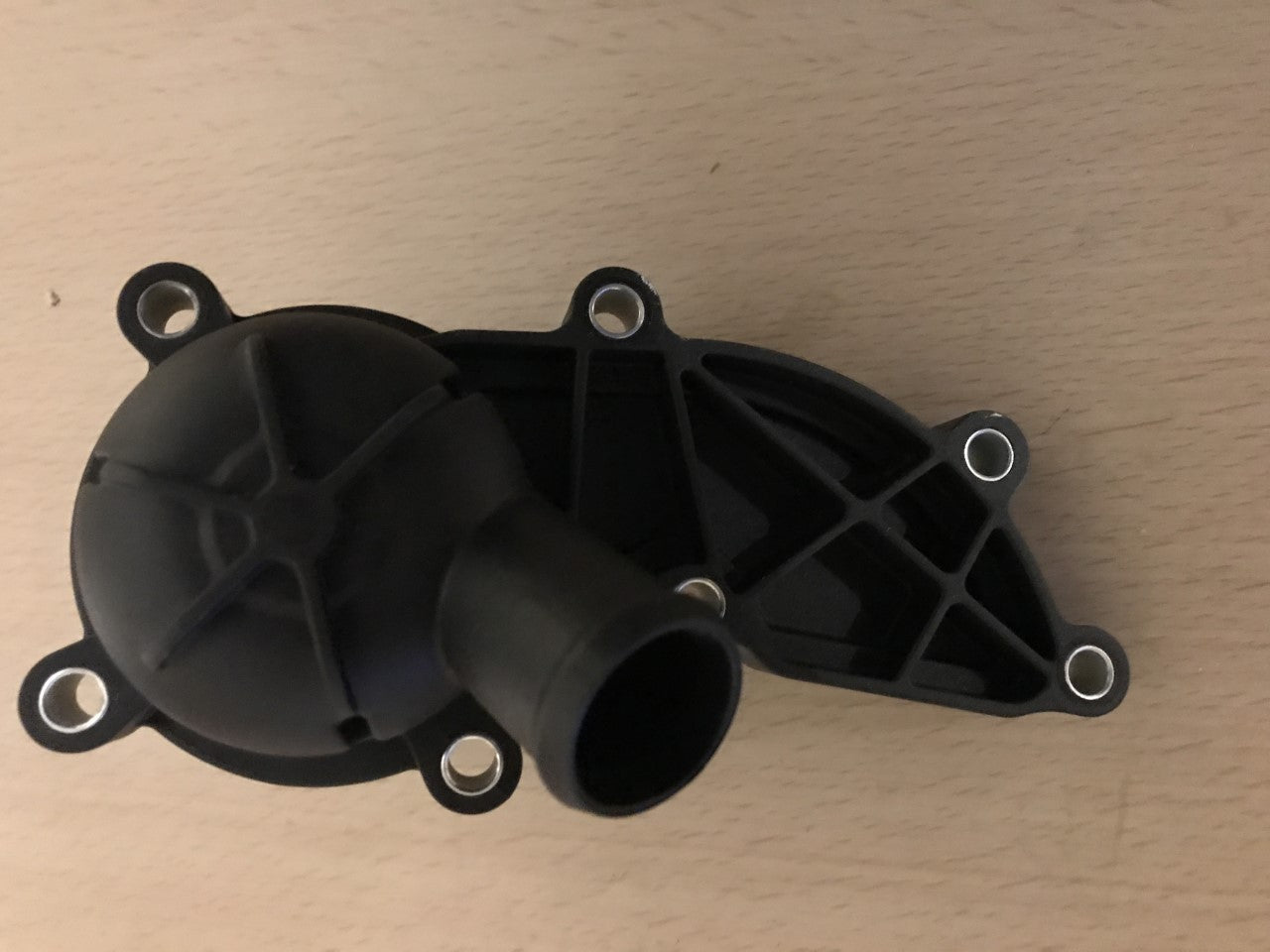 Thermostat Housing Audi A4 A6 A8 Quattro Allroad 862021688 New