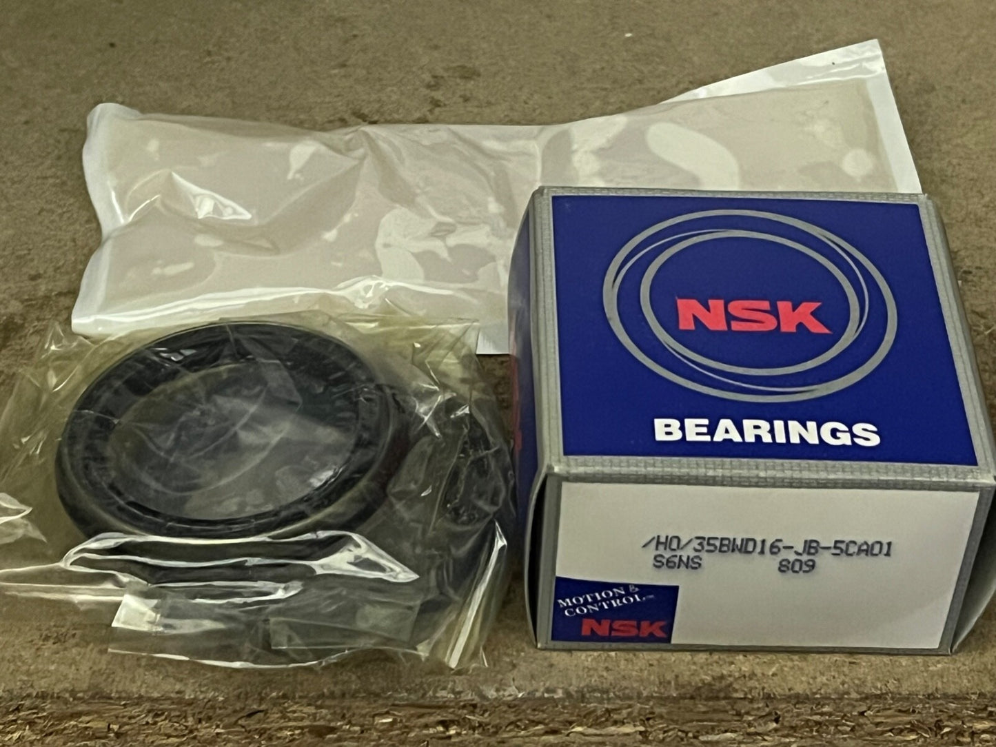 Solid Auto N137047 Front Wheel Bearing fits Nissan Micra