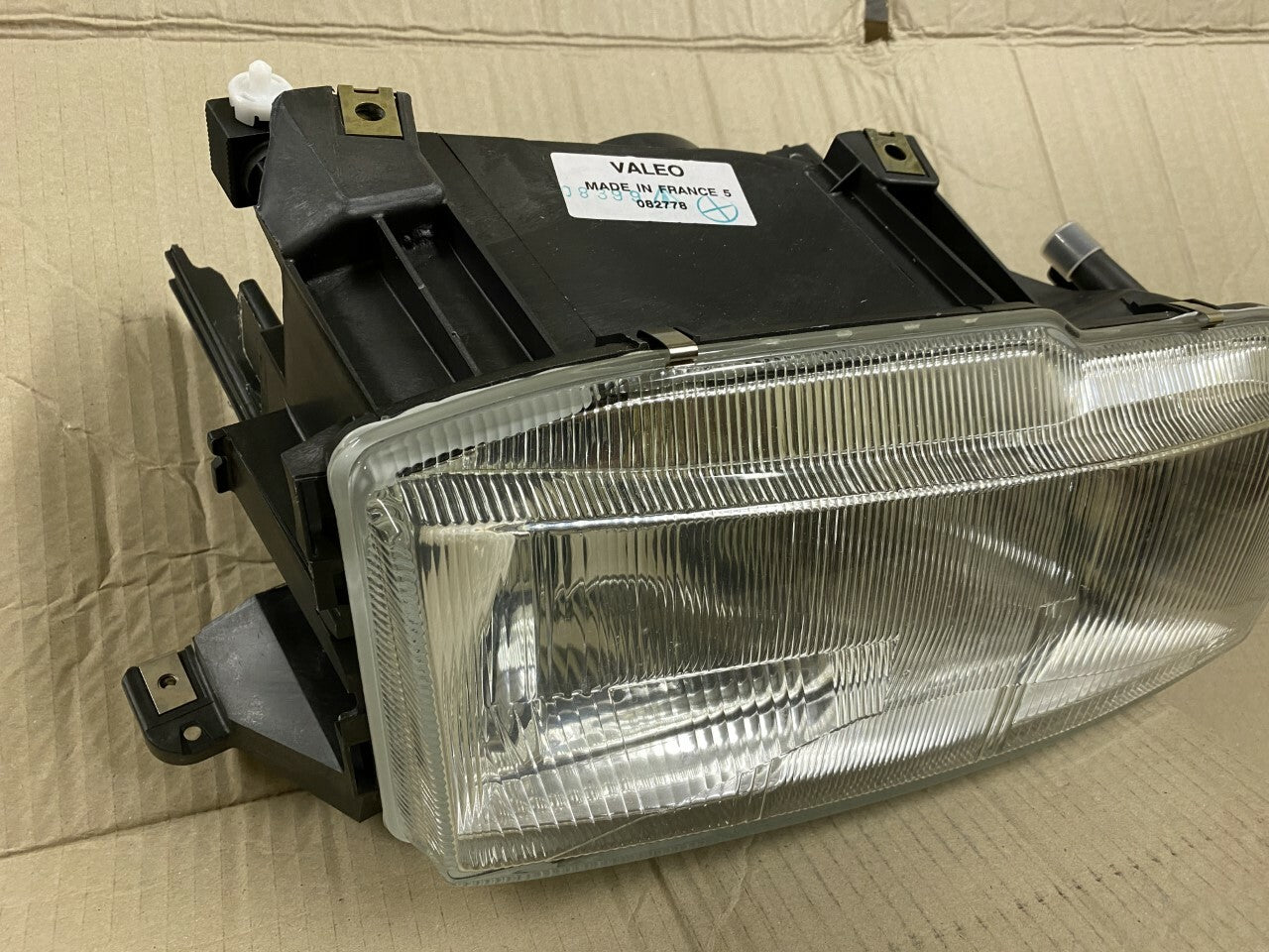Valeo 082778 Headlight Lamp Off Side Right Hand fits Renault 21