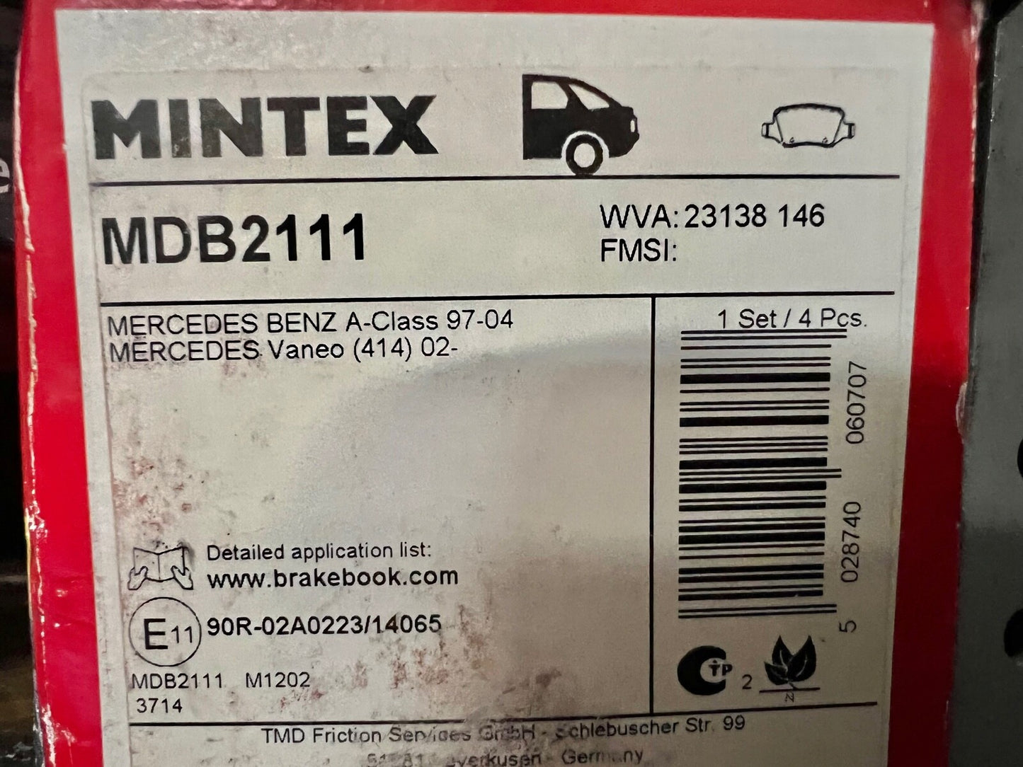 Mintex MDB2111 Rear Brake Pad Set fits Mercedes
