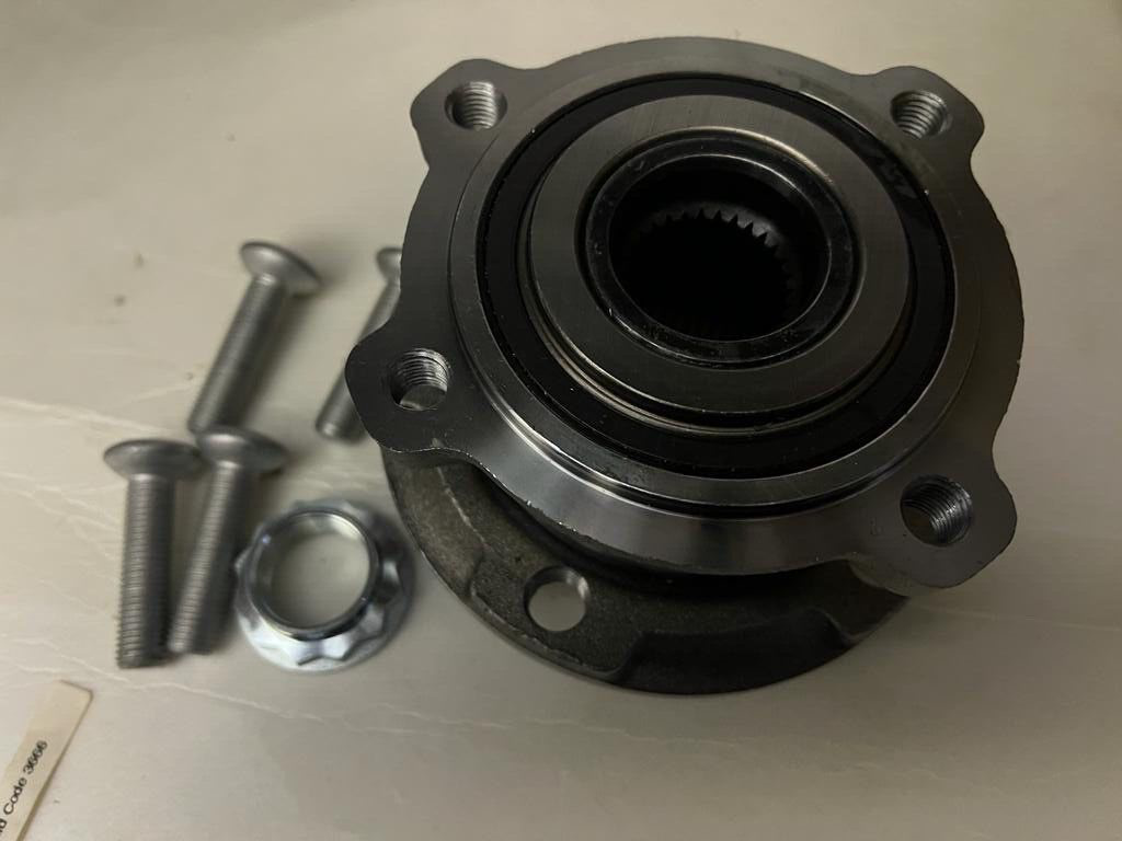 Q Drive LKBA61044 28491 Wheel Bearing Kit fits BMW X5 X6