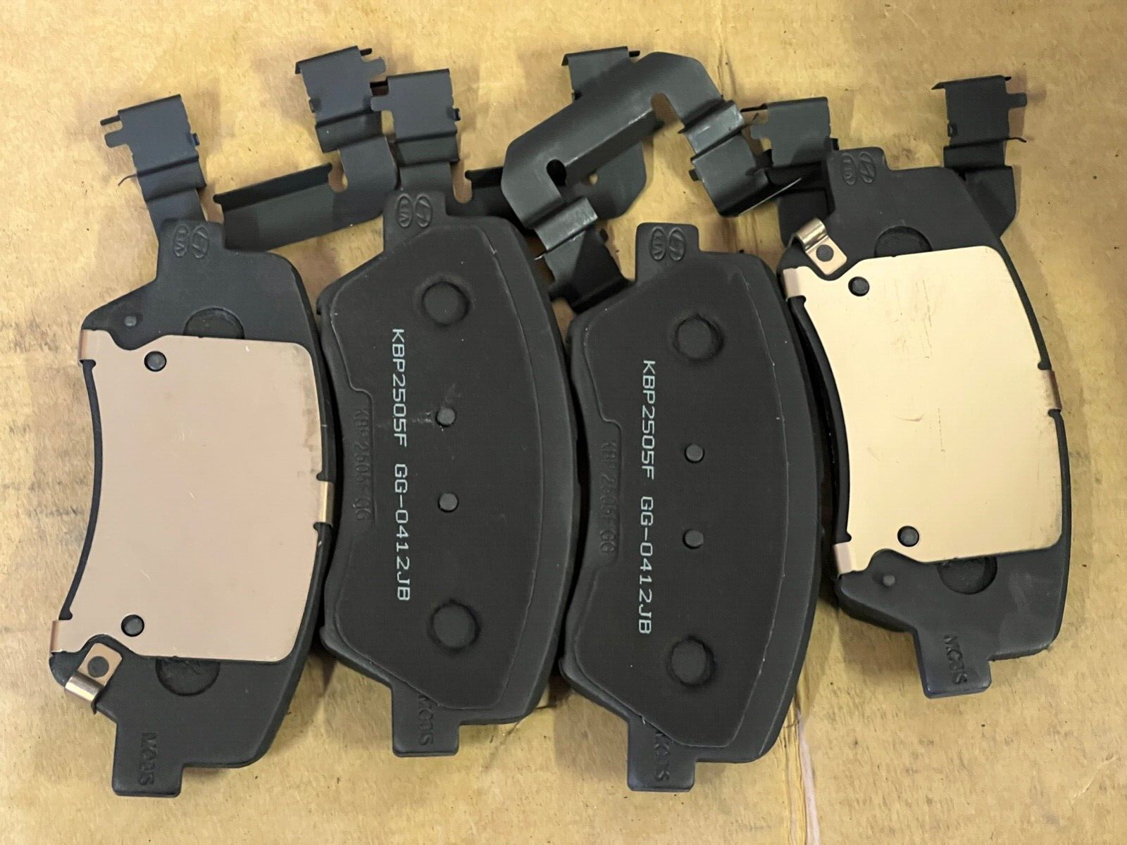 Genuine Hyundai 58101A6A00 Front Brake Pads fits Hyundai & Kia