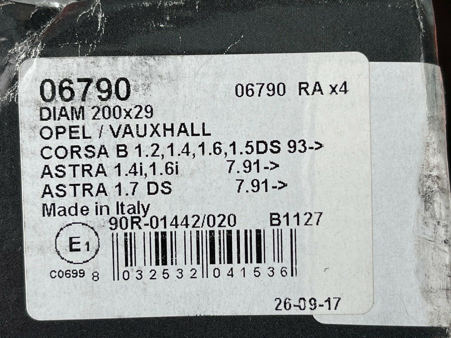 LPR 06790 Rear Brake Shoe Set fits Vauxhall