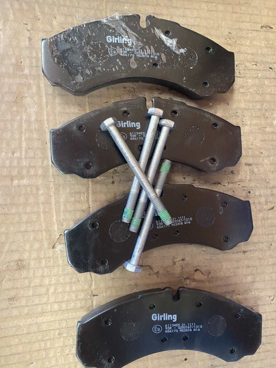 Girling 6113459 0986424833 Front Brake Pad Set fits Iveco