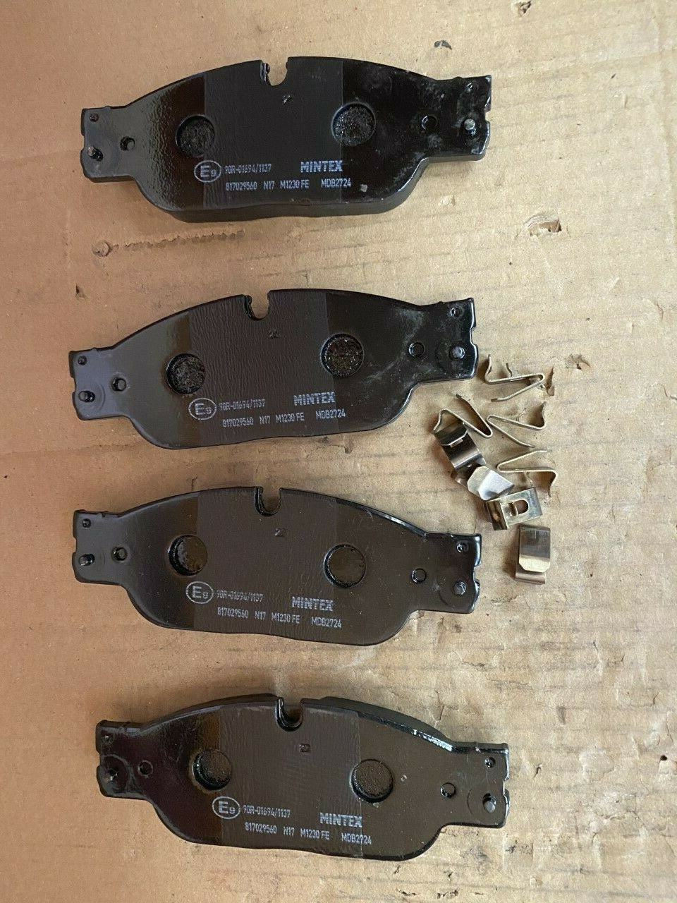 Mintex MDB2724 Front Brake Pad Set fits Jaguar