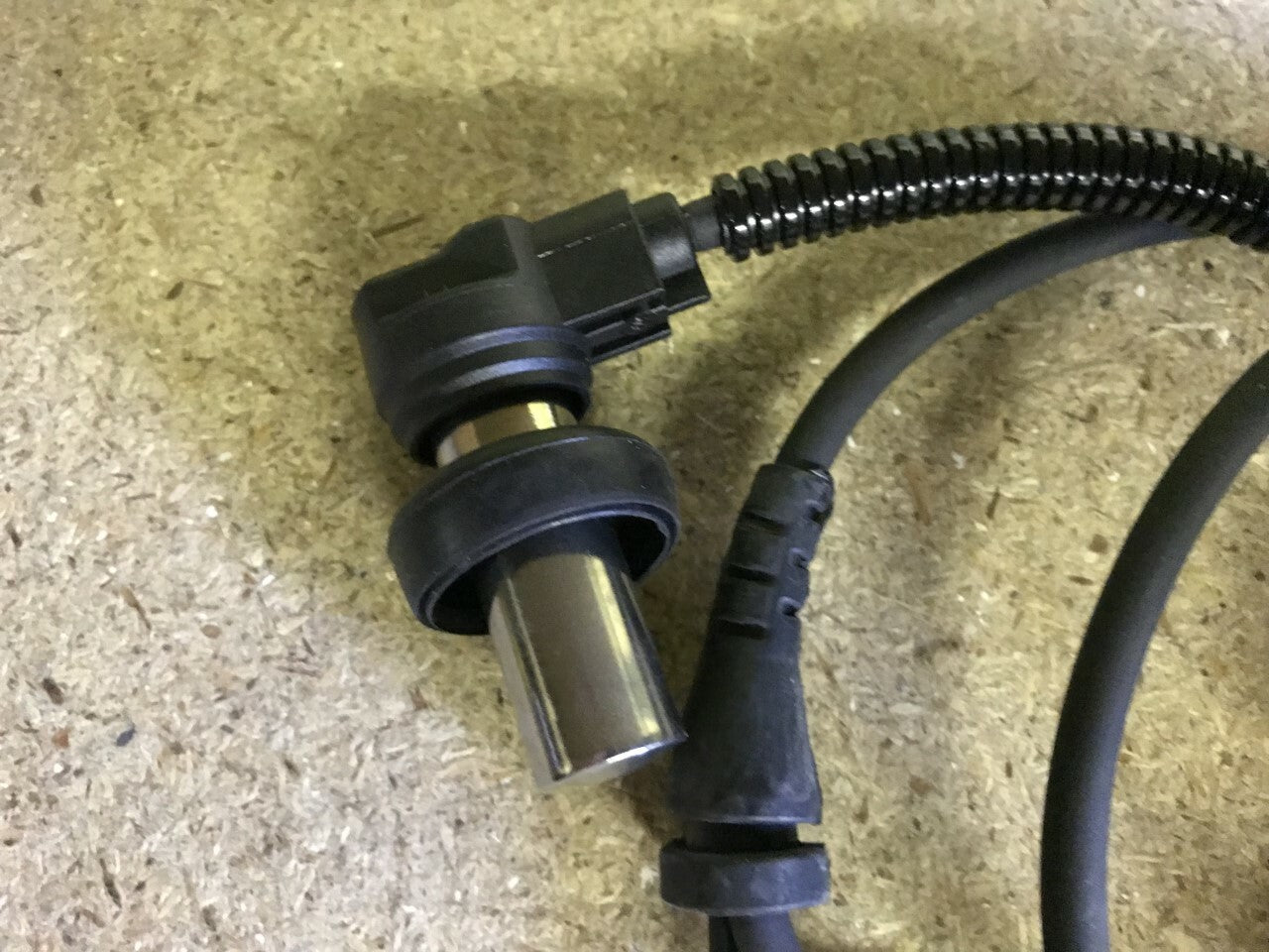 Audi A4 Skoda Superb VW Passat Intermotor 60236 Wheel Speed Sensor