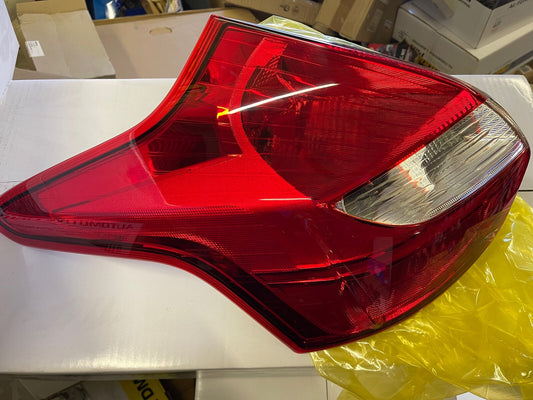 431-19A4L-UT Near Side Left Hand Rear Lamp Unit fits Ford Focus MK3 2011-2015 