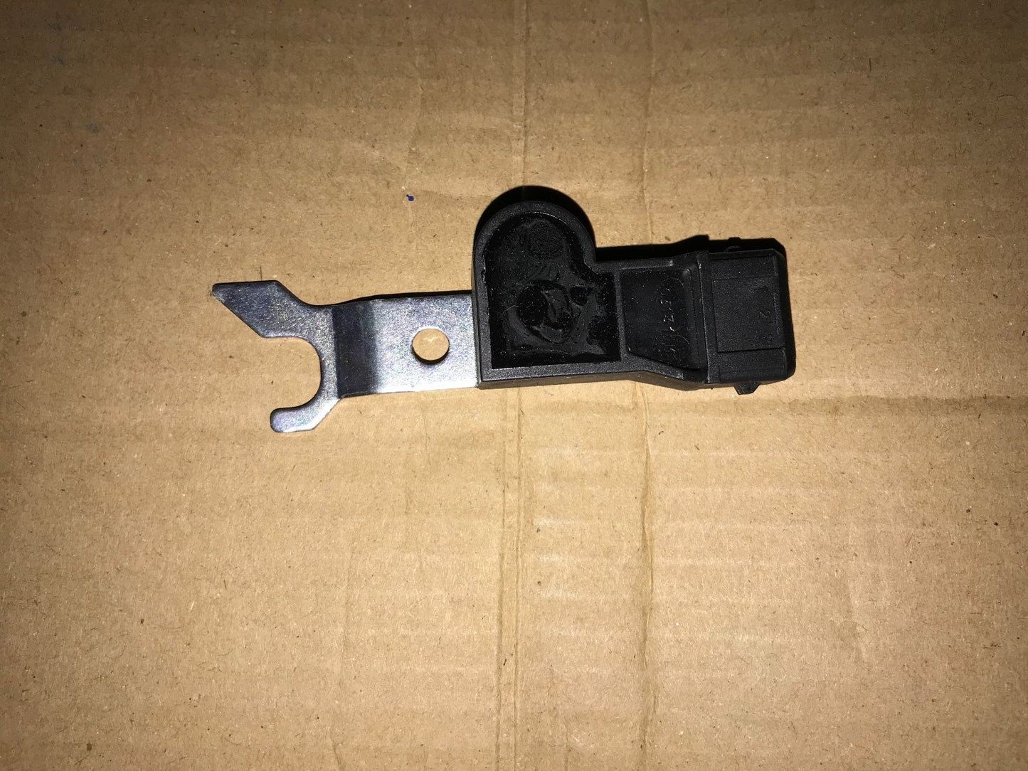 Camshaft Sensor Vauxhall Antara Astra Astra Cabrio Frontera Zafira CS1245