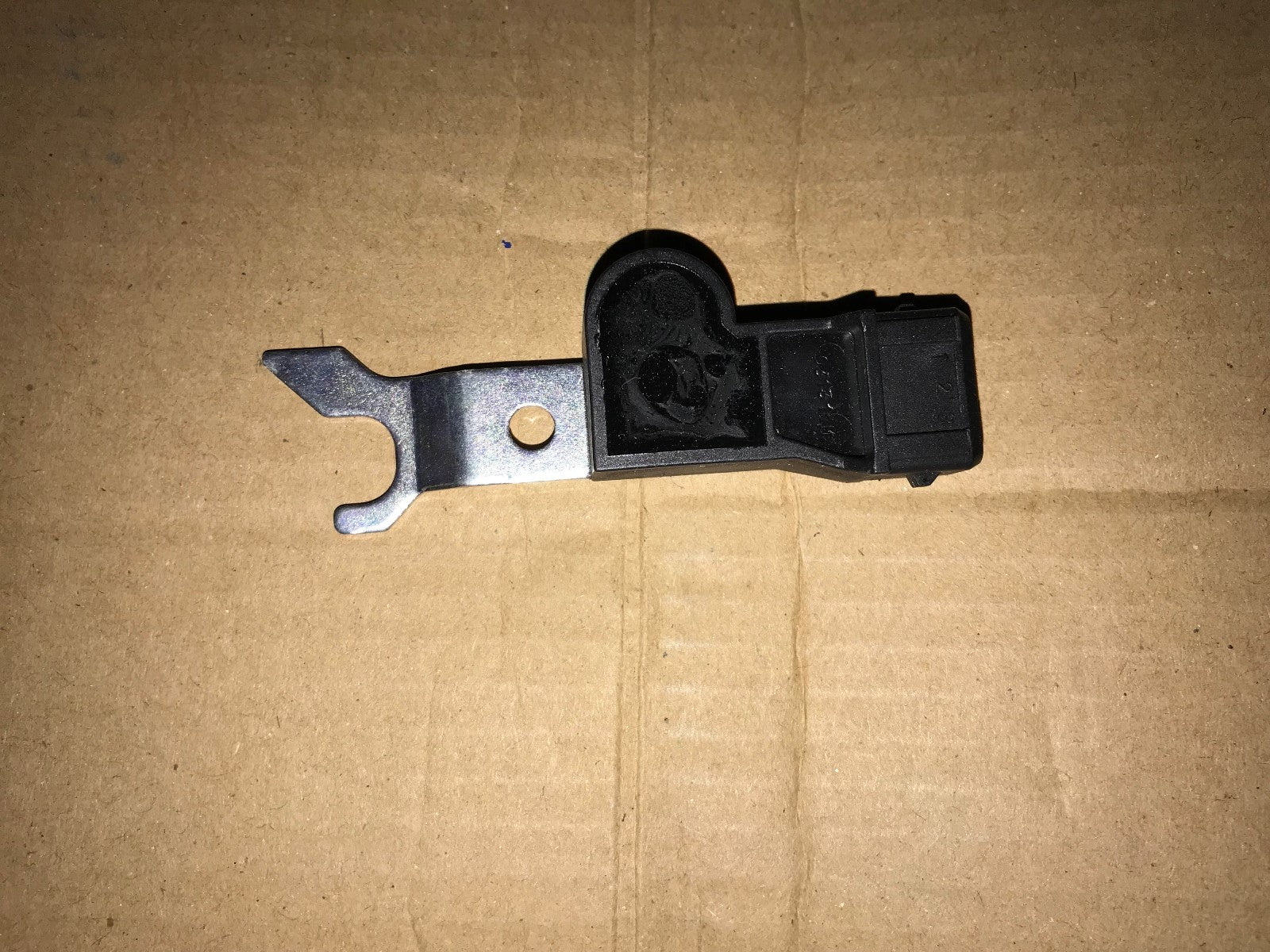 Camshaft Sensor Vauxhall Antara Astra Astra Cabrio Frontera Zafira CS1245