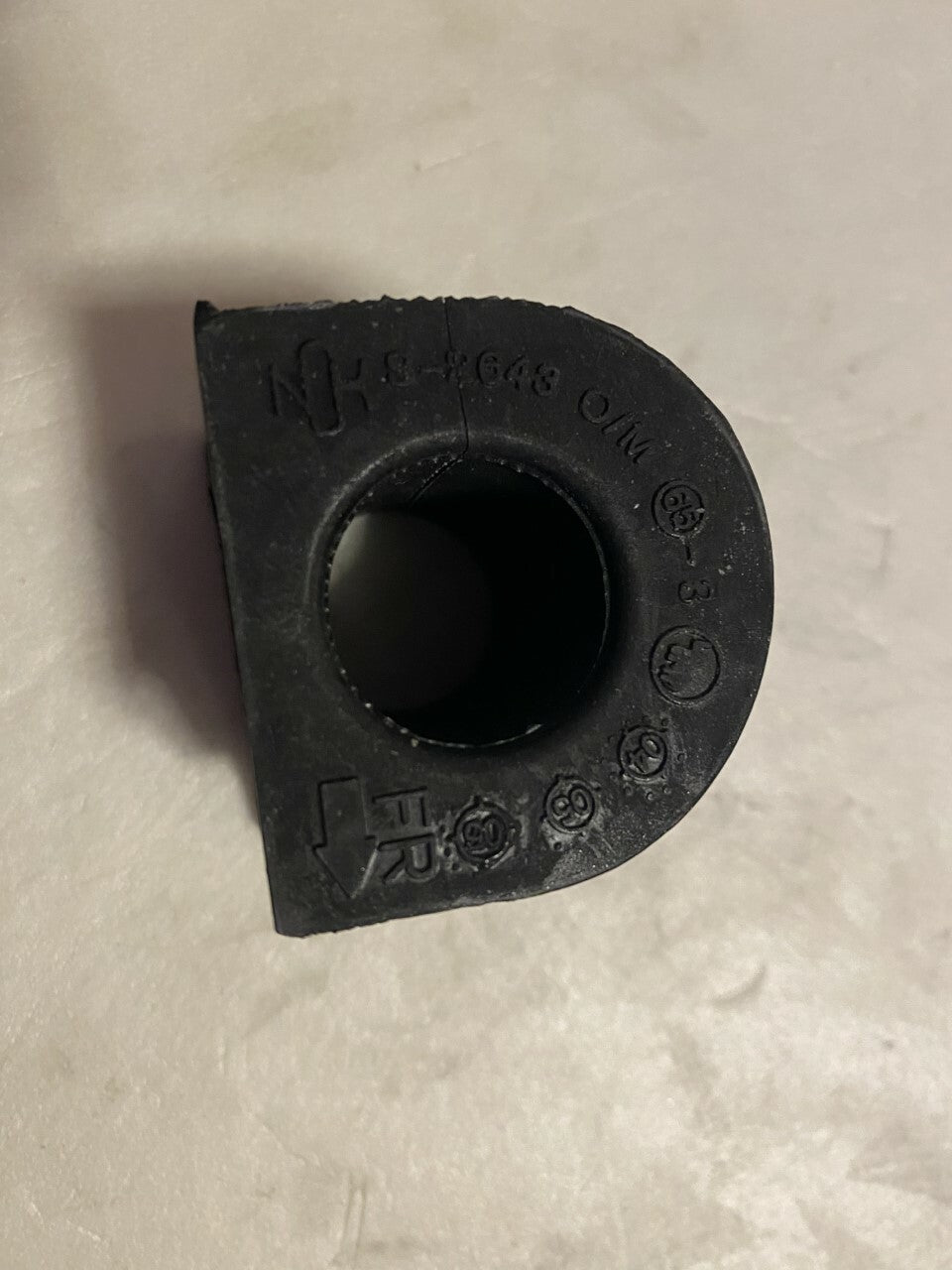 Nipparts N4274013 Anti Roll Bar/Stabilizer Bushing/Kit