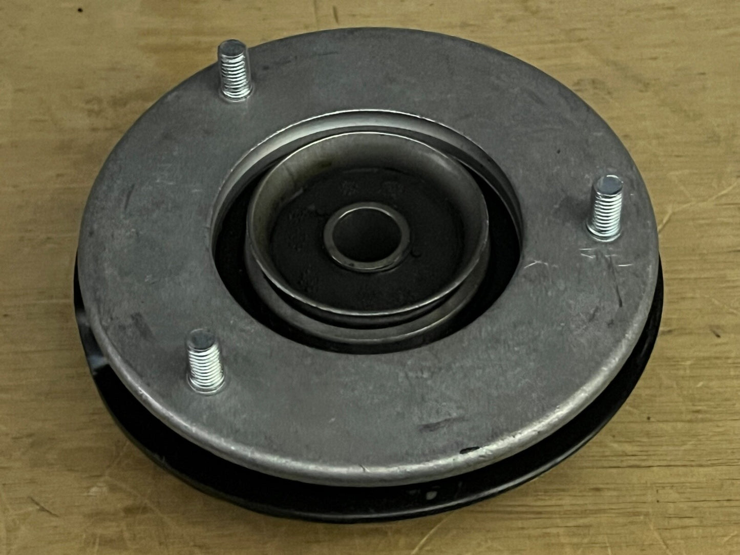 Mapco 36675 Front Top Strut Mount fits BMW 5 Series E34 Touring