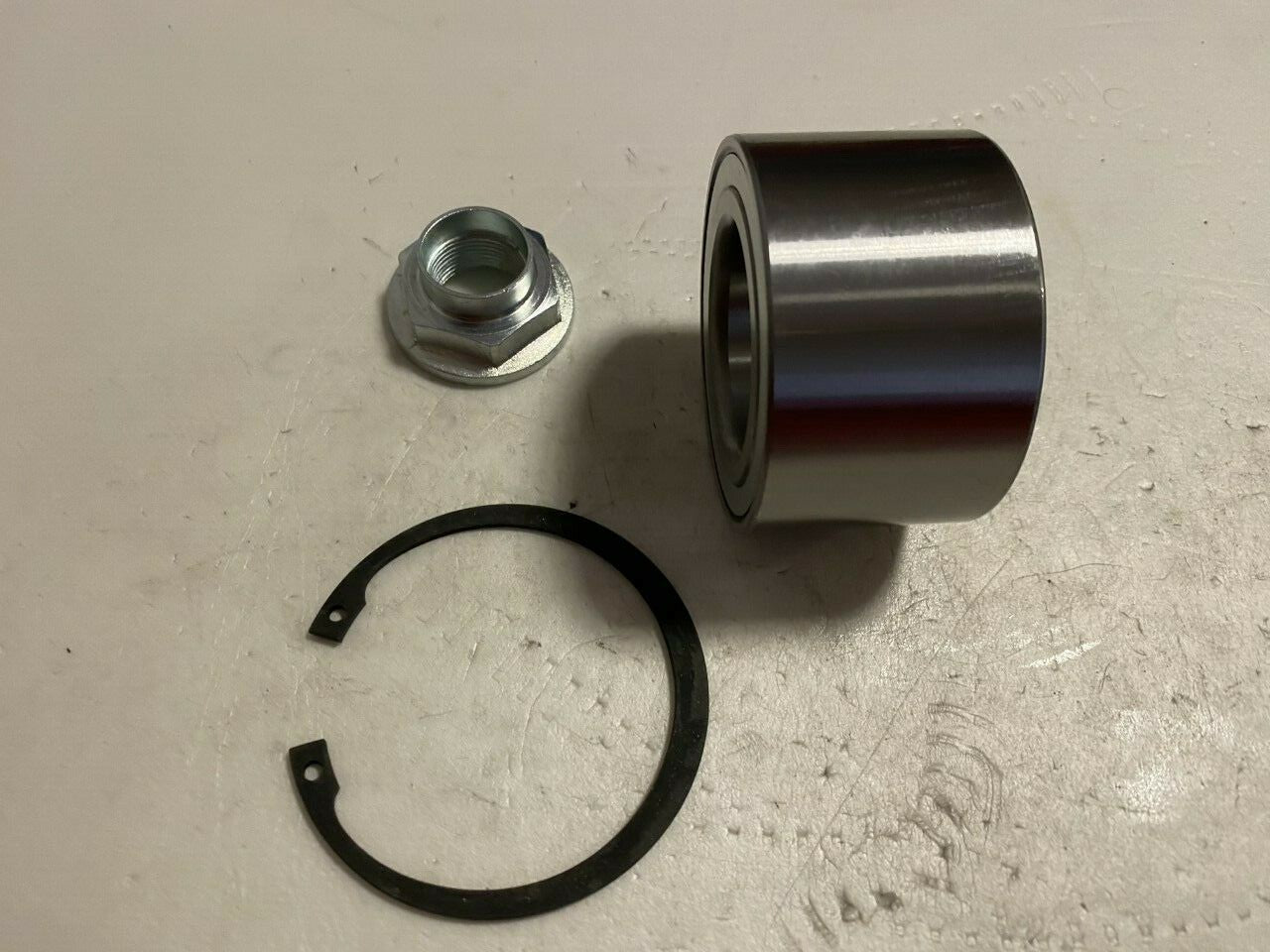 DWB1086 Wheel Bearing Kit