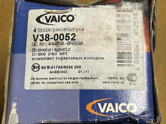 Vaico V38-0052 Brake Pad Set
