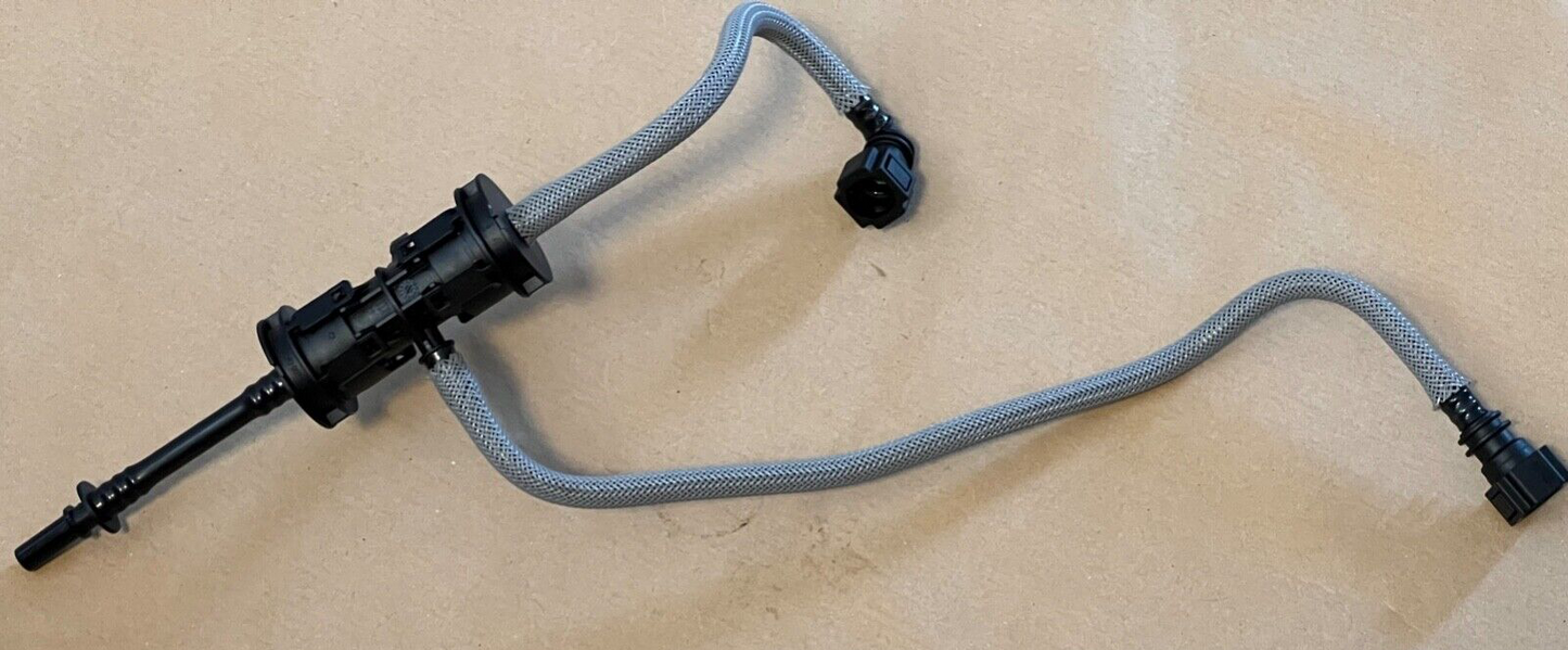 New Genuine Peugeot Citroen 9801720380 Crank Case Breather