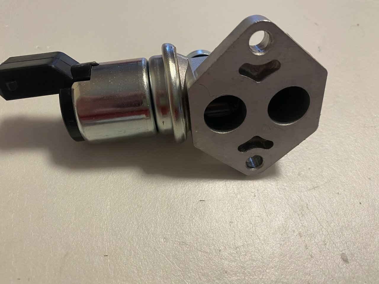 Fuel Parts IAV018 Idler Control fits Ford