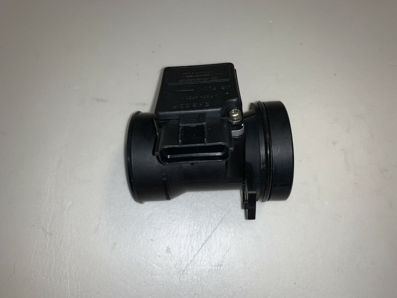 Fuel Parts MAFS141-OE Air Flow Meter fits Ford