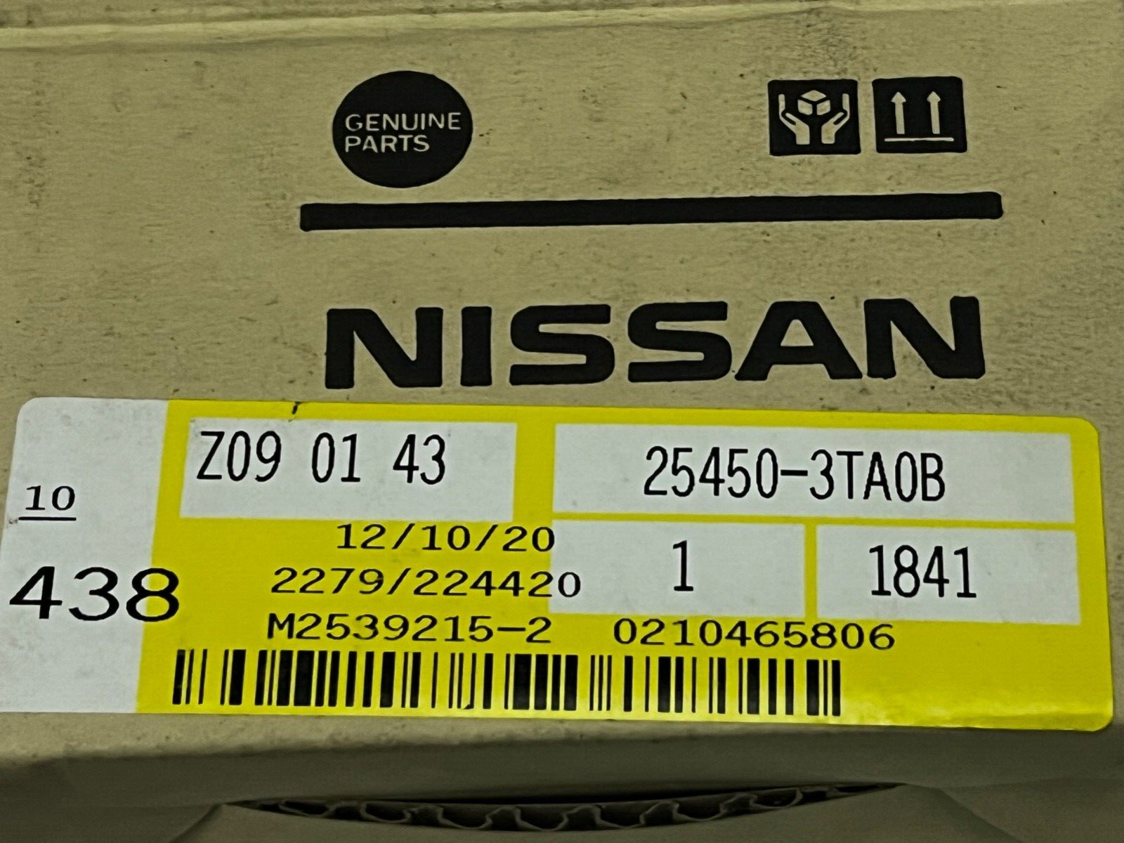 Genuine Nissan 25450-3TA0B Sunroof Switch Button Push / Tilt