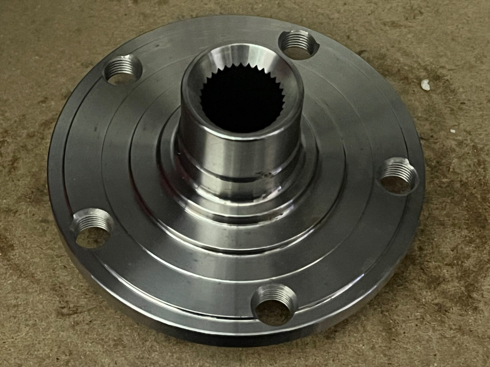 Febi 24947 Front Wheel Hub 8D0407615B 8D0407615D 8D0407615E fits VW Audi