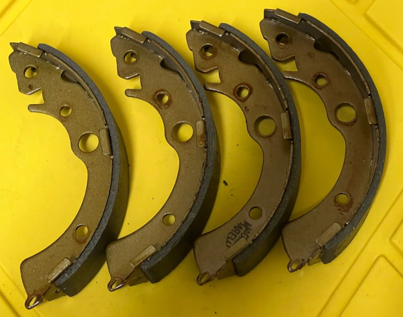 Magneti Marelli BSS2149 Rear Brake Shoe Set fits Honda Civic