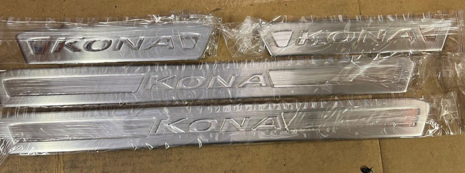 HYUNDAI KONA GENUINE SILL PROTECTOR SET STAINLESS STEEL  J9450ADE00ST