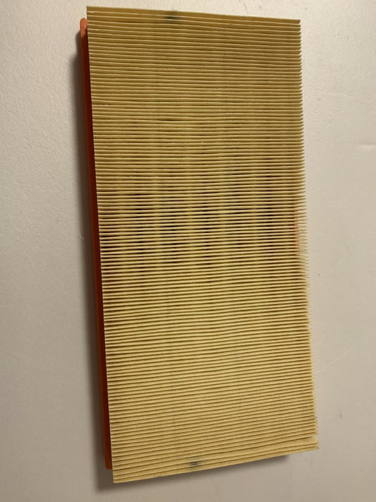 Volvo S40 Volvo V40 Comline EAF100 Air Filter