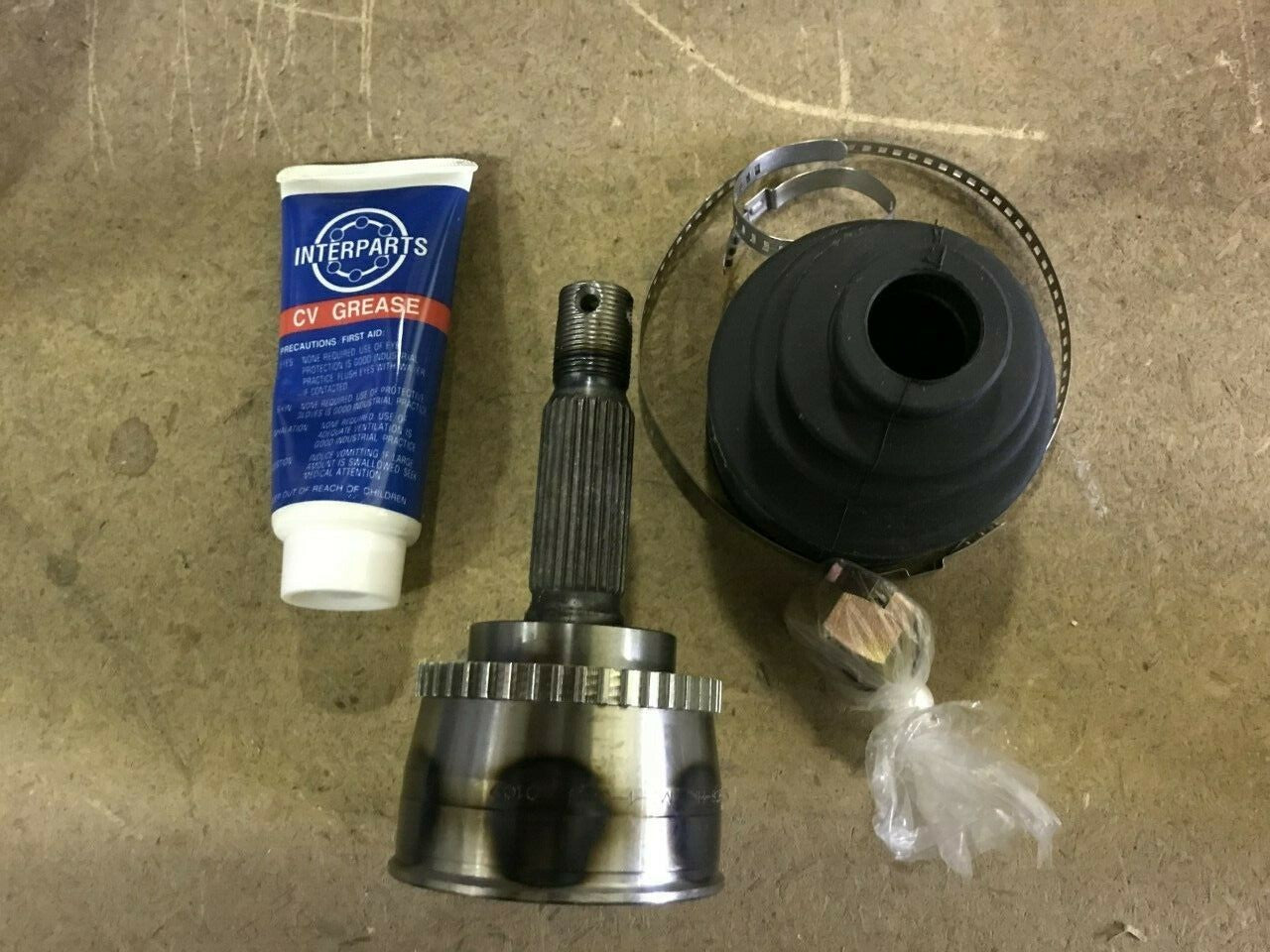 Mitsubishi Colt Mitsubishi Space Star Solid Auto M314026 CV Joint Kit