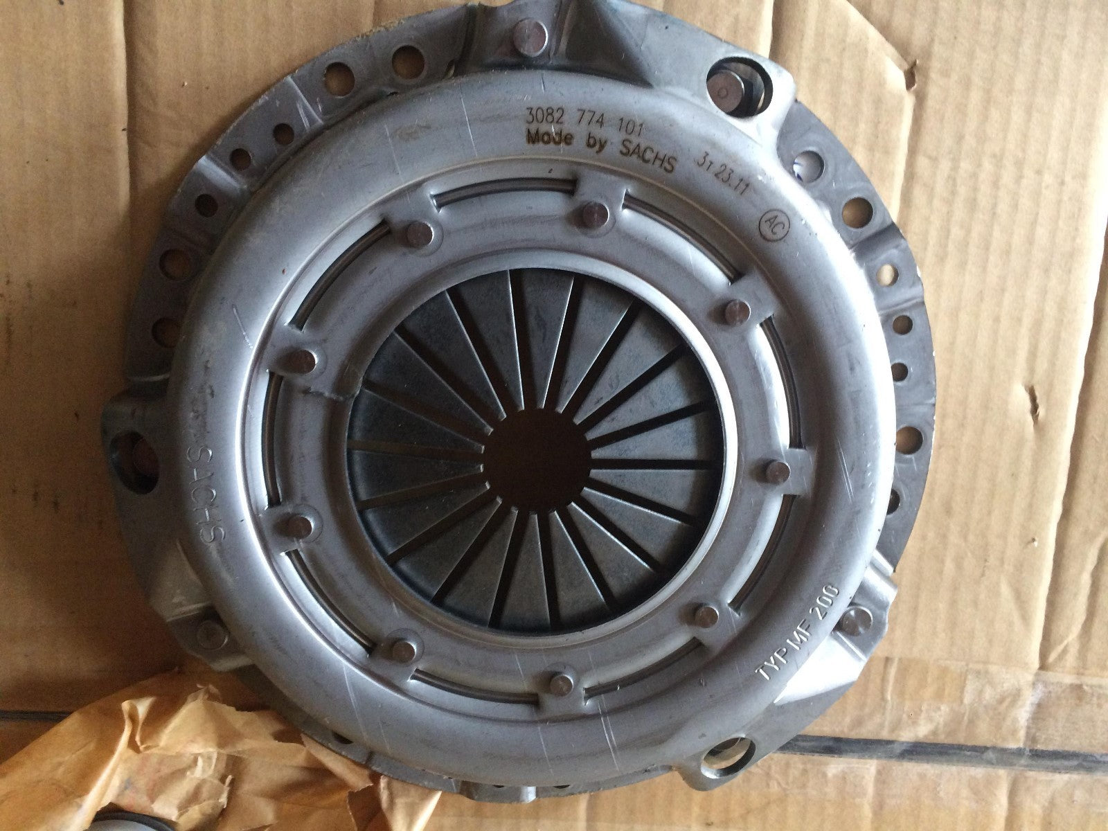 3 Piece Clutch Kit Plate Cover Bearing Citroen Peugeot Talbot Sachs 3000951725