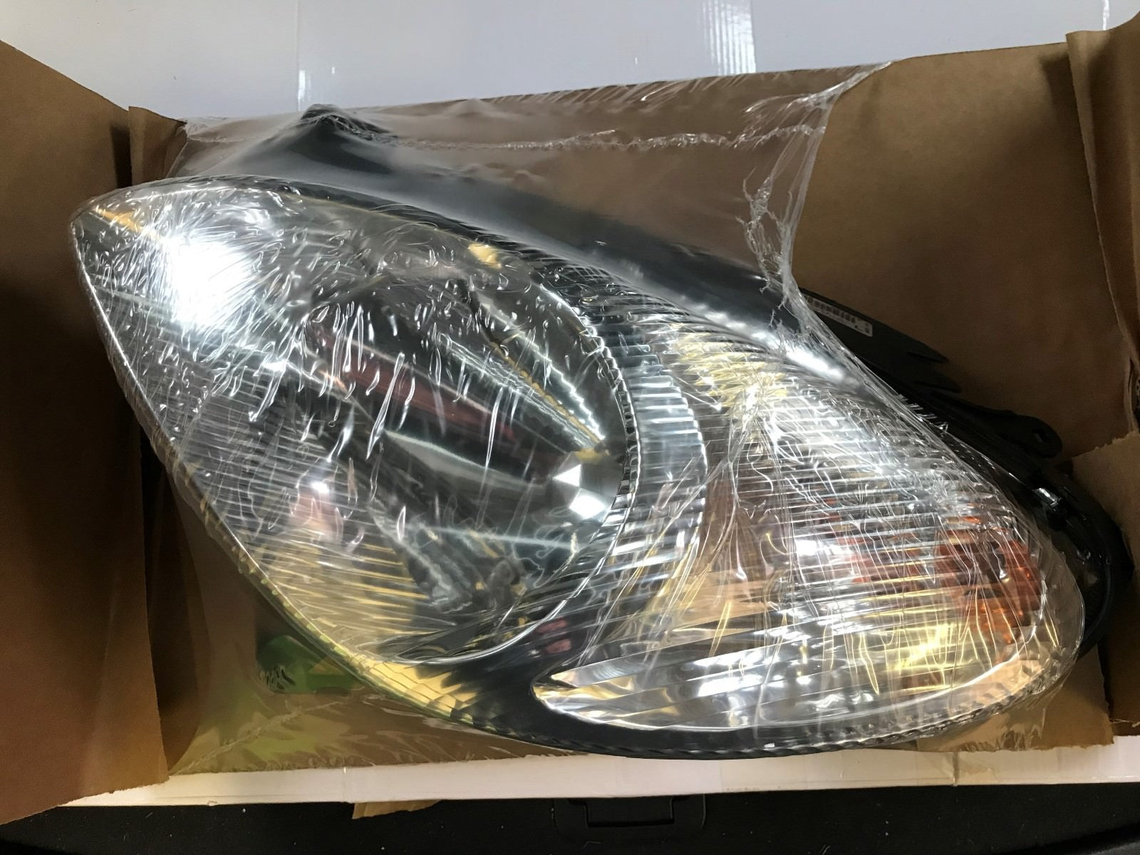 Headlight Lamp Near Side Left Hand Citroen Xsara Picasso 1999-2003 Valeo 087619