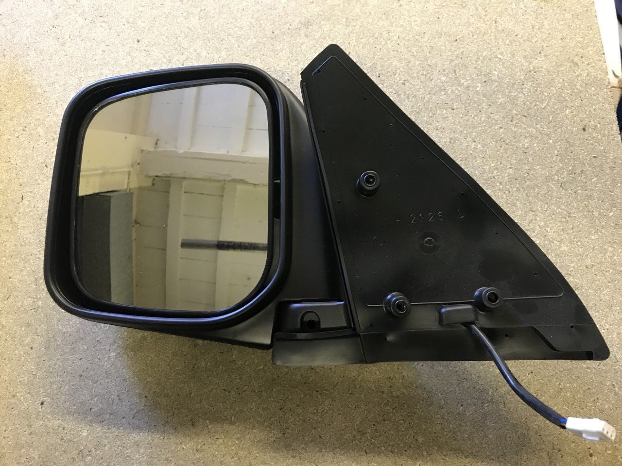 Electric Wing Mirror Near Side Left Hand Mitsubishi Pajero 1993-1999 MBD098EB
