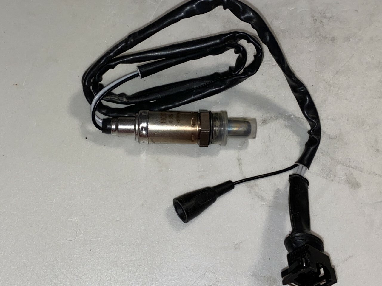 Fuel Parts LB1091 Lambda Oxygen o2 Sensor