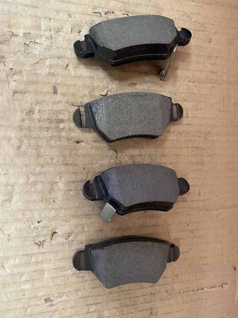 Mintex MDB2130 Rear Brake Pad Set fits Opel Vauxhall