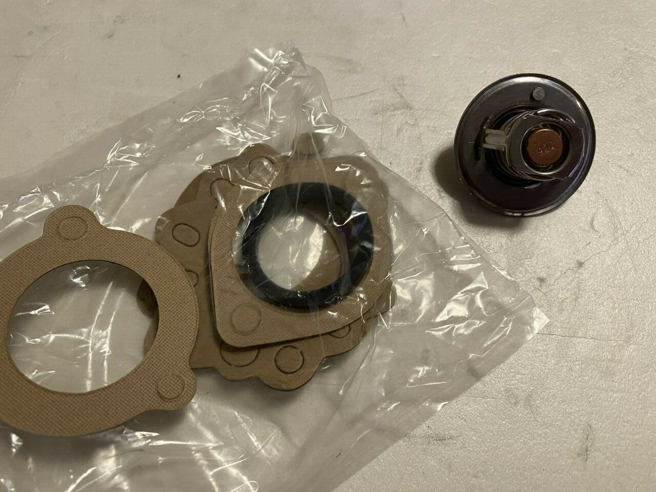 BGA CT5522K TH12792G1 Thermostat fits Ford Mazda Volvo