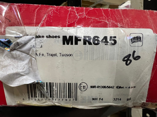 Mintex MFR645 Rear Brake Shoe Set fits Hyundai