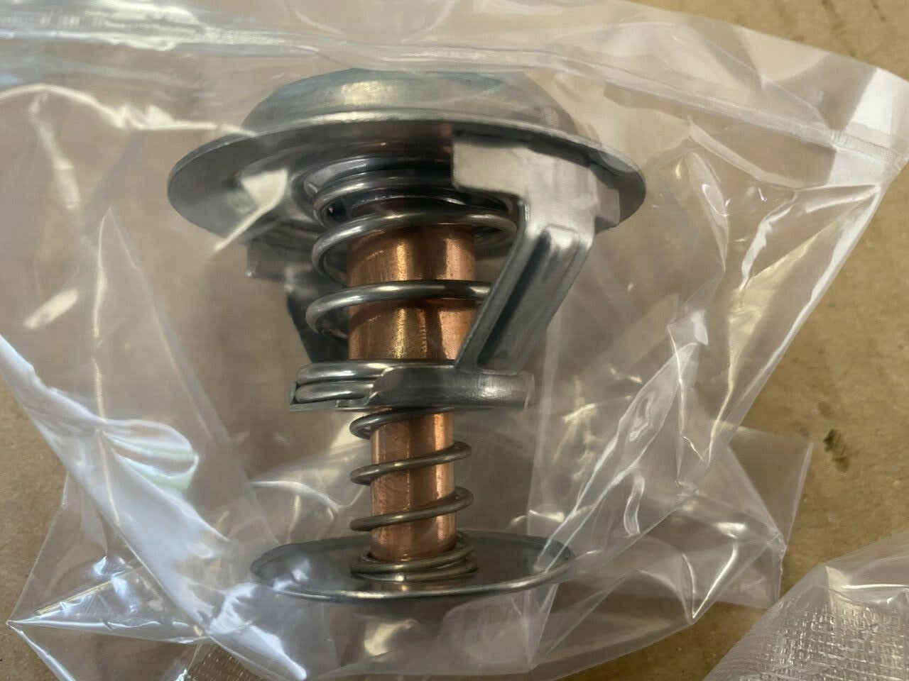 BGA CT5575K TH06082G1 Thermostat fits Ford