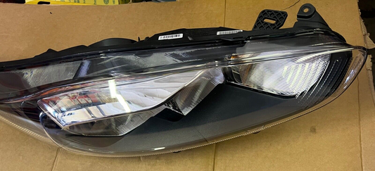 20-200-01119 Right Driver Side Headlight Headlamp Varroc fit Ford Fiesta MK VI