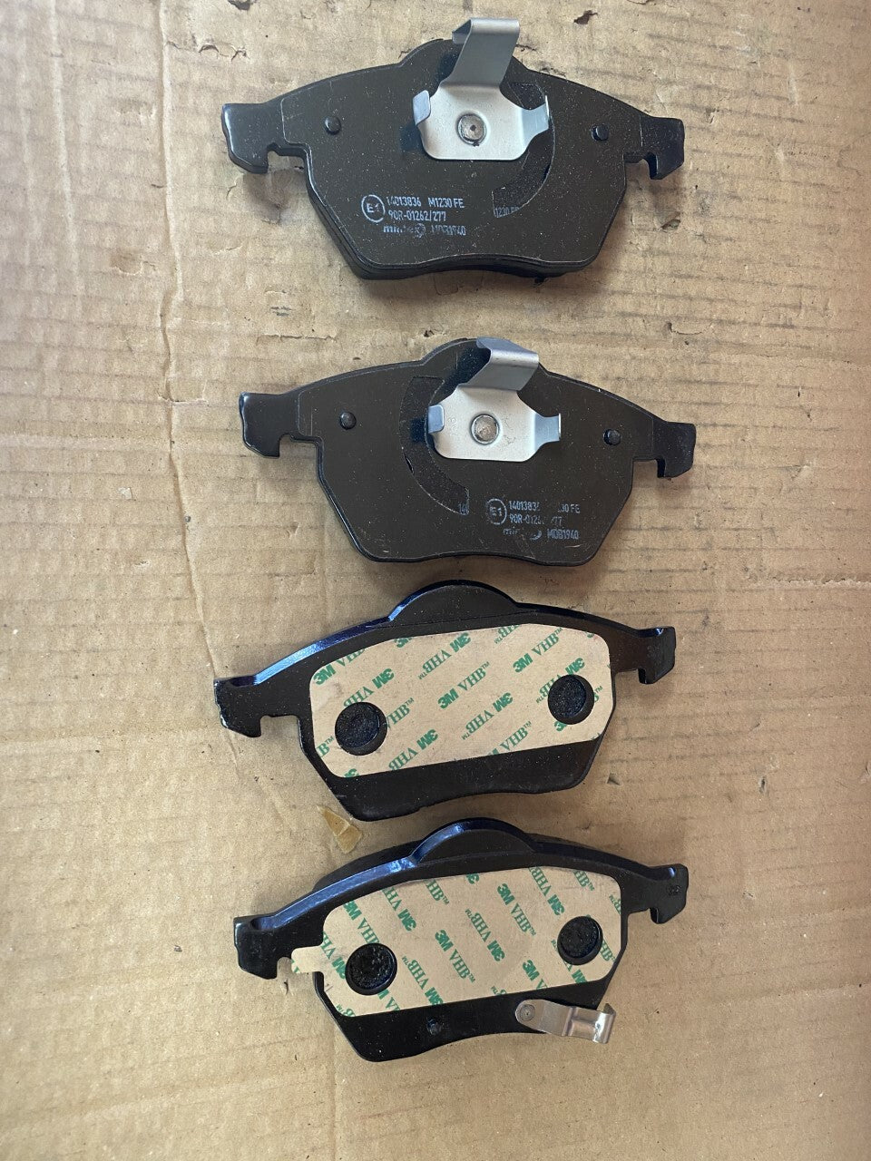 Mintex MDB1940 Front Brake Pad Set fits Saab