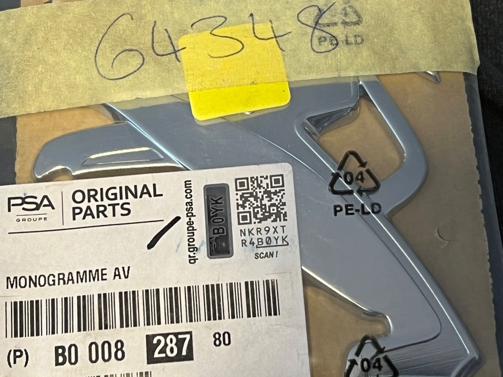 Genuine New Peugeot B00828780 Monogramme Emblem Badge