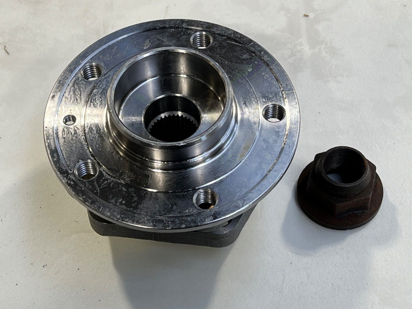 DWB1241 QWB1241 Front Wheel Bearing fits Volvo C70 S70 V70 XC70