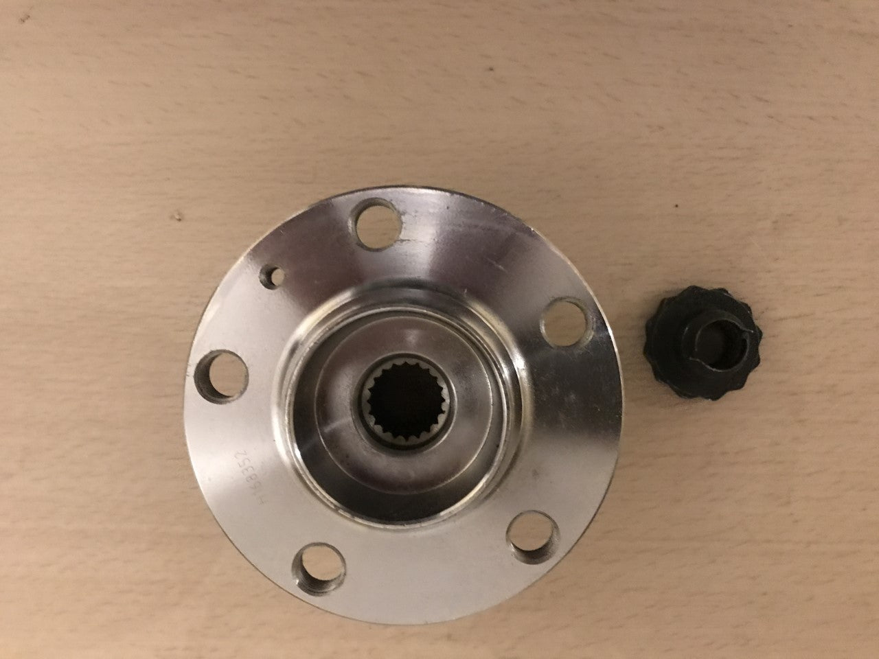 Front Wheel Bearing Skoda Fabia 99-08 Fabia 06-14 VW Fox 05-15 Polo 01-09 101025