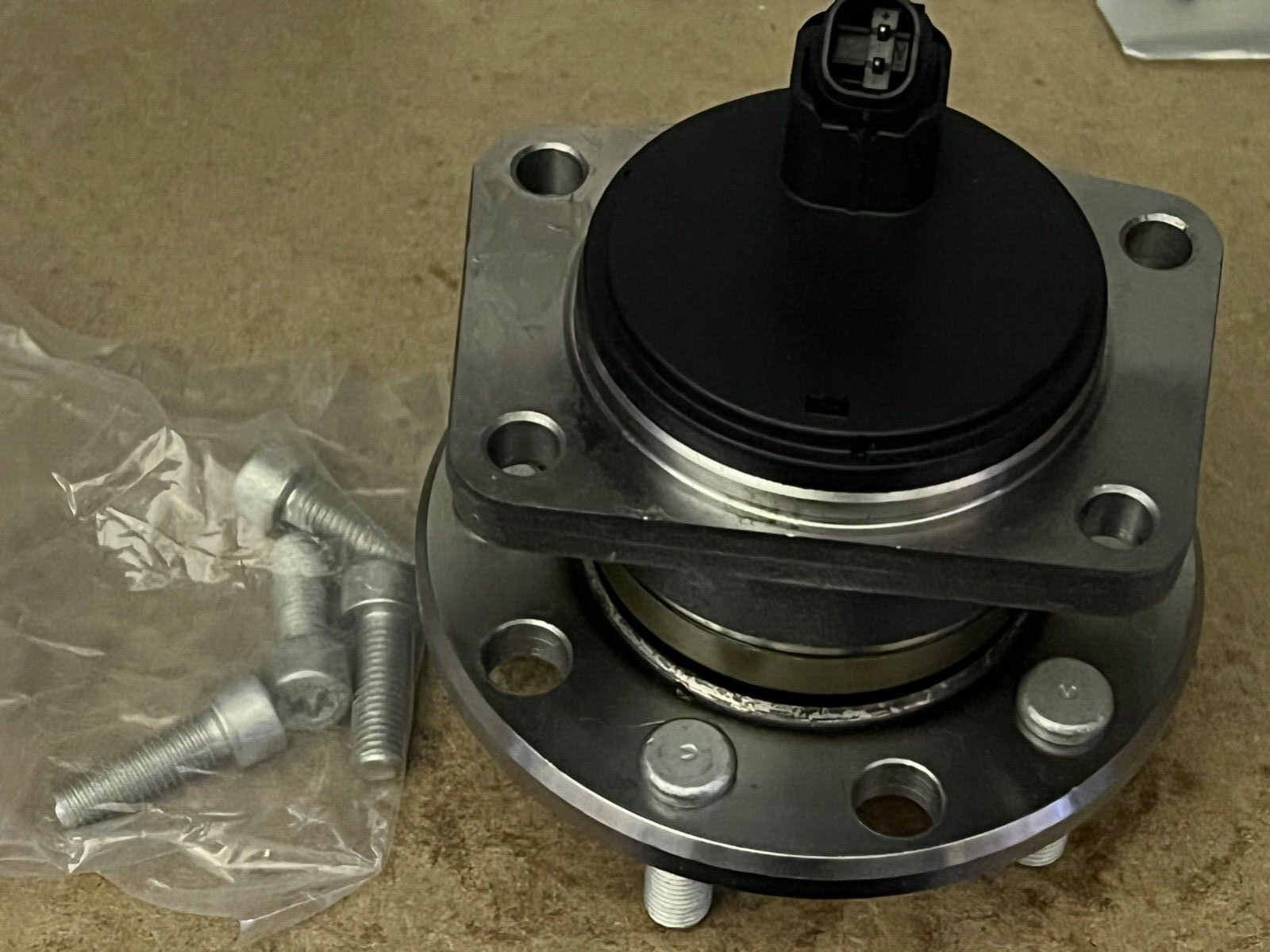 DWB1236 Rear Wheel Bearing fits Ford Mondeo 2000-2007 Jaguar X-Type